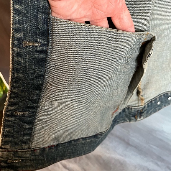 VINTAGE J CREW DENIM JACKET SIZE MEDIUM - Picture 5 of 10